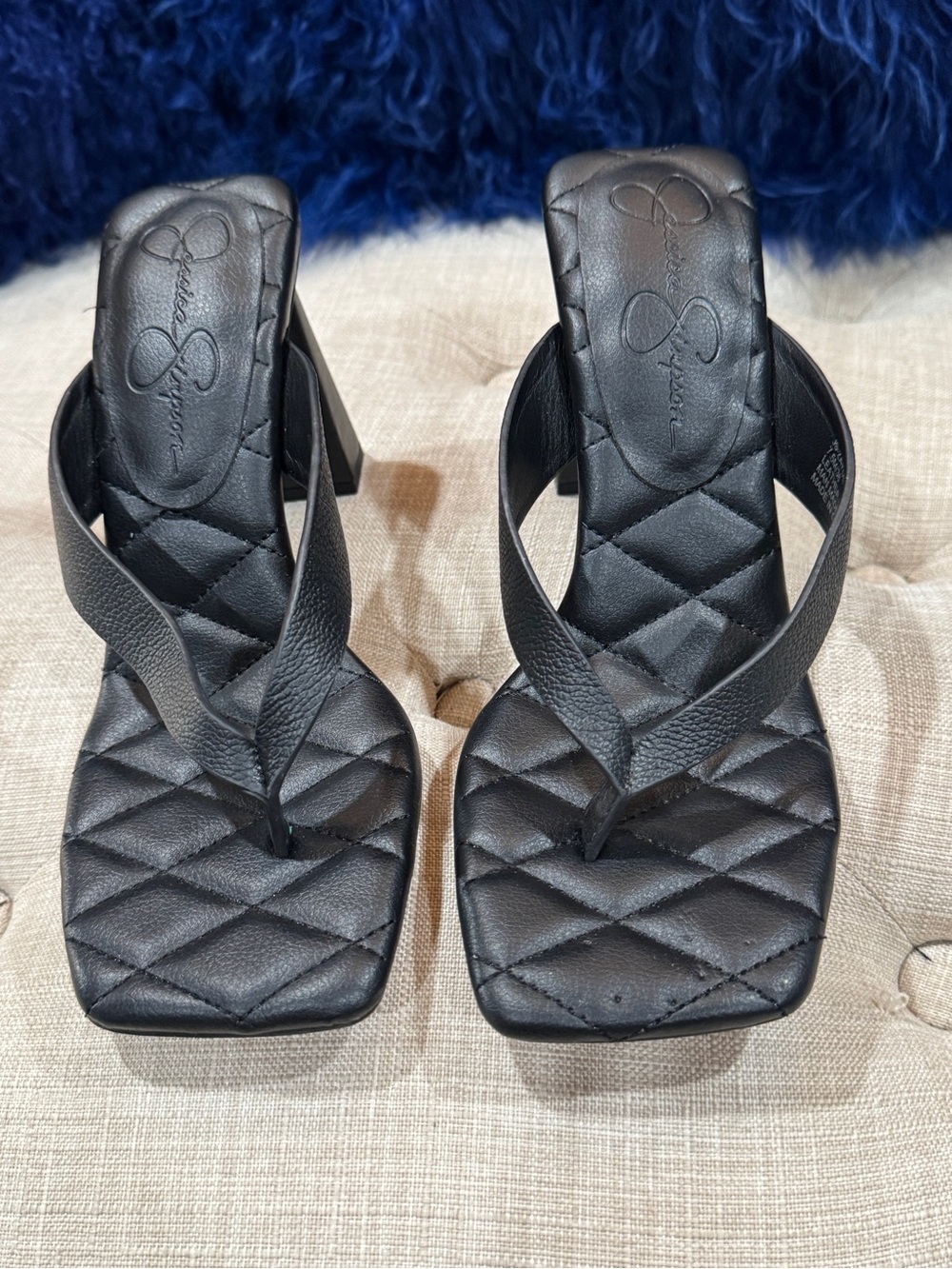 Jessica Simpson Black Quilted Leather Block Heel Thong Sandals - Picture 2 of 7